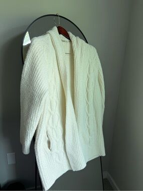 Barefoot Dreams CozyChic Cabin Cable Cardigan, Cream size Large